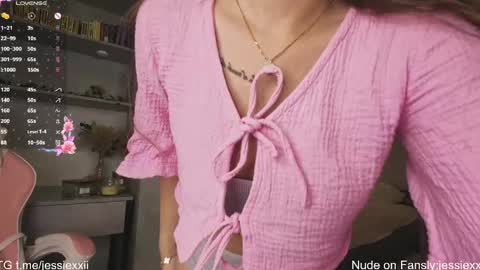 Snapshot of jessiexxi chatting on 06-05-26, 02:07 Jessie TG channel online show from 06-05-26, 02:07