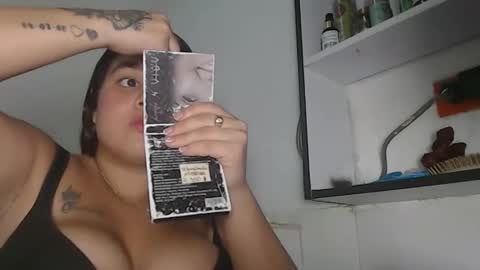 jessik_lov3 online show from 04-05-26, 12:52