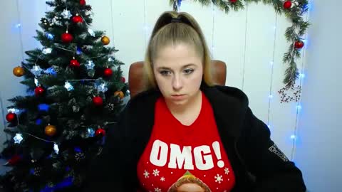 Snapshot of jessikadaniels chatting on 12-05-24, 10:44 Jess online show from 12-05-24, 10:44