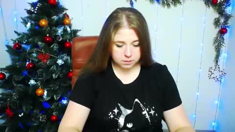 Snapshot of jessikadaniels chatting on 01-03-25, 10:09 Jess online show from 01-03-25, 10:09