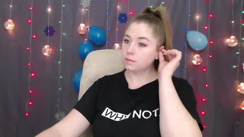 Snapshot of jessikadaniels chatting on 01-10-25, 10:28 Jess online show from 01-10-25, 10:28