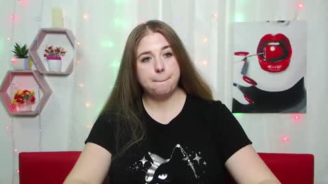 Snapshot of jessikadaniels chatting on 01-13-25, 10:25 Jess online show from 01-13-25, 10:25