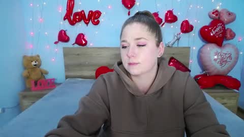 Snapshot of jessikadaniels chatting on 03-03-25, 10:28 Jess online show from 03-03-25, 10:28