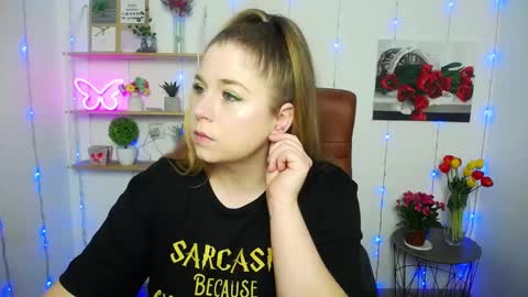 Snapshot of jessikadaniels chatting on 03-12-25, 07:13 Jess online show from 03-12-25, 07:13