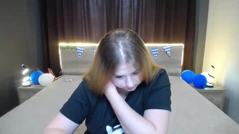 Snapshot of jessikadaniels chatting on 10-03-25, 07:05 Jess online show from 10-03-25, 07:05