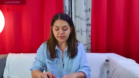 Snapshot of jessthewicked chatting on 12-21-25, 06:59 JessTheWicked online show from 12-21-25, 06:59