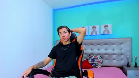 Jessy Mateus online show from 12-27-24, 12:23