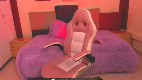 Jessy online show from 09-15-25, 02:33