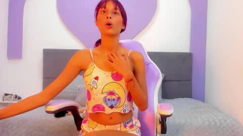 Jessy online show from 10-10-25, 02:54