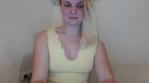 Snapshot of jessyangels chatting on 03-03-26, 07:42 jessyangels online show from 03-03-26, 07:42