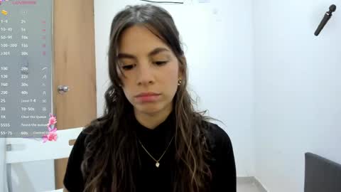Snapshot of jessye_golden chatting on 05-01-26, 07:51 jessye_golden online show from 05-01-26, 07:51