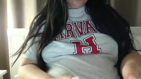 Snapshot of jessyqueen55 chatting on 02-02-25, 05:26 OnlyJessy online show from 02-02-25, 05:26