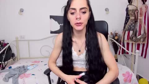 Jessy online show from 01-31-25, 07:18