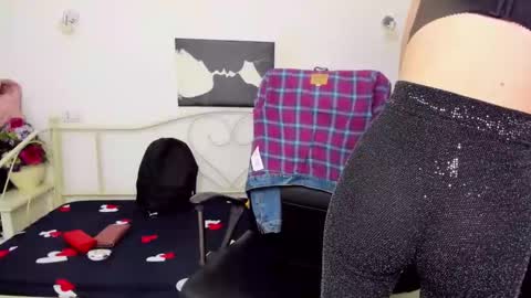 Jessy online show from 02-21-25, 04:37