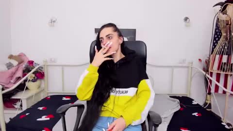 Jessy online show from 02-23-25, 09:48