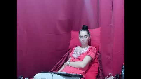 Snapshot of jessystarrr chatting on 03-08-26, 04:49 Jessy online show from 03-08-26, 04:49