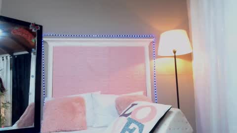 Jessy online show from 01-31-25, 05:21