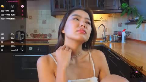 Snapshot of jettablock chatting on 10-04-25, 03:15 Hi all. My name is Naomi and Im glad to see you in my room online show from 10-04-25, 03:15