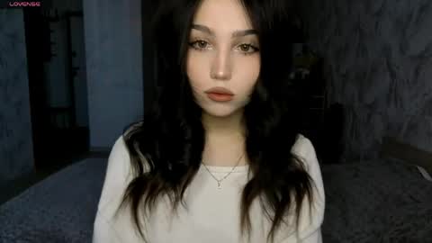 I am Gina ntmu Lets hit 10 Thumbs Up together online show from 05-28-26, 04:43