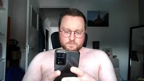 Snapshot of jeuneloup92 chatting on 01-07-25, 09:40 jeuneloup92 online show from 01-07-25, 09:40