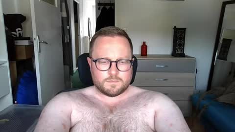 jeuneloup92 online show from 05-22-26, 02:33