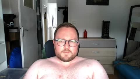 jeuneloup92 online show from 06-07-26, 02:43