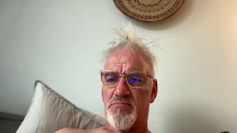 jewlronny online show from 04-10-26, 02:55