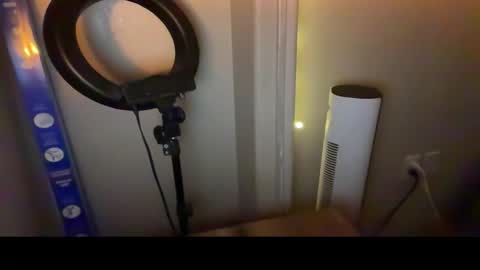 Snapshot of jexrs chatting on 10-17-25, 07:44 jexrs online show from 10-17-25, 07:44