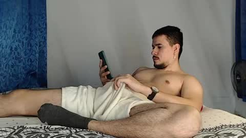 Snapshot of jeycob_happy97 chatting on 05-18-26, 11:16 Juan David online show from 05-18-26, 11:16