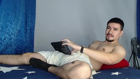 Snapshot of jeycob_happy97 chatting on 06-04-26, 11:16 Juan David online show from 06-04-26, 11:16