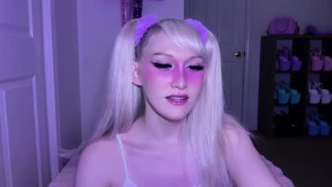   online show from 04-12-26, 02:38