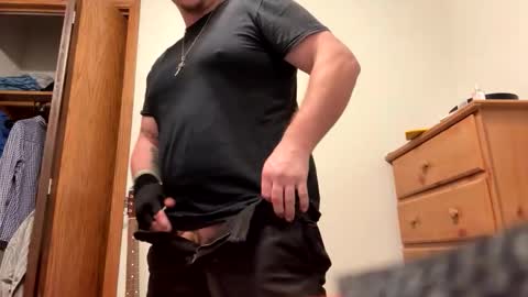 Snapshot of jg74massey chatting on 02-27-26, 06:13 jg74massey online show from 02-27-26, 06:13