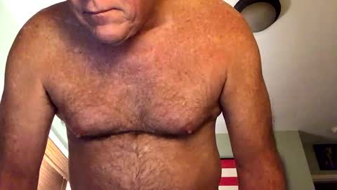 Snapshot of jgjgr chatting on 10-14-25, 05:52 jgjgr online show from 10-14-25, 05:52