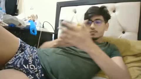 Snapshot of jgjk720771 chatting on 12-13-25, 10:37 HotArabGuy24 online show from 12-13-25, 10:37