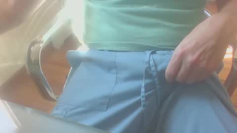 Snapshot of jgmn811 chatting on 10-08-25, 06:38 Jay online show from 10-08-25, 06:38