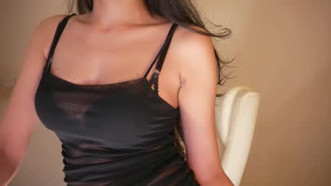 Jhaanvi online show from 12-18-24, 08:25