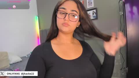 jhackelin  My independent account online show from 01-22-25, 02:26