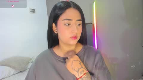 jhackelin  My independent account online show from 11-02-25, 10:39