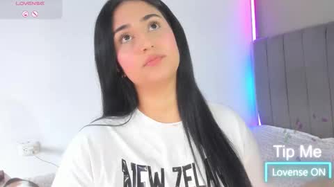 Snapshot of jhacky_sweet chatting on 02-08-26, 05:05 jhackelin My independent account online show from 02-08-26, 05:05