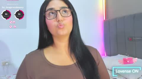 Snapshot of jhacky_sweet chatting on 02-27-26, 02:33 jhackelin My independent account online show from 02-27-26, 02:33