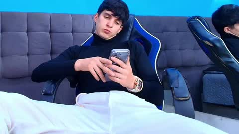 Jheampiero online show from 05-28-26, 04:59