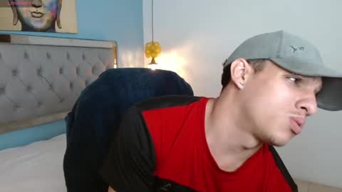 Snapshot of jheidertwink chatting on 12-13-24, 04:00 Jheider R. online show from 12-13-24, 04:00