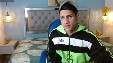 Snapshot of jheidertwink chatting on 12-29-24, 03:22 Jheider R. online show from 12-29-24, 03:22