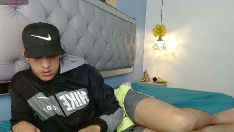 Snapshot of jheidertwink chatting on 01-28-25, 10:45 Jheider R. online show from 01-28-25, 10:45