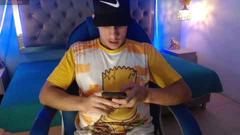 Snapshot of jheidertwink chatting on 02-02-25, 03:43 Jheider R. online show from 02-02-25, 03:43