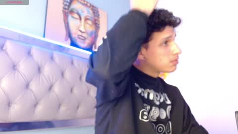 Snapshot of jheidertwink chatting on 02-08-25, 07:15 Jheider R. online show from 02-08-25, 07:15