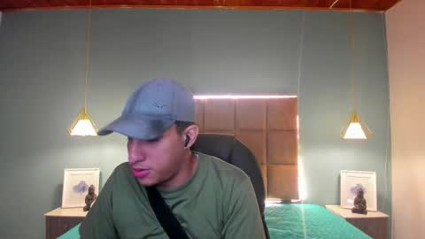 Snapshot of jheidertwink chatting on 09-12-25, 12:16 Jheider R. online show from 09-12-25, 12:16