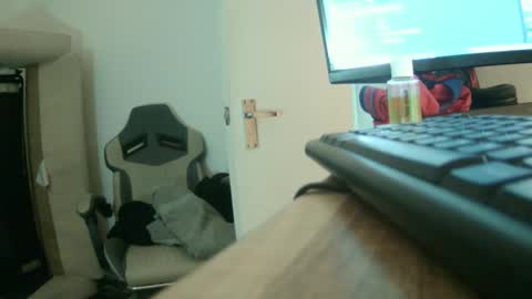 Snapshot of jhkhjku538466 chatting on 02-05-26, 05:34 jhkhjku538466 online show from 02-05-26, 05:34