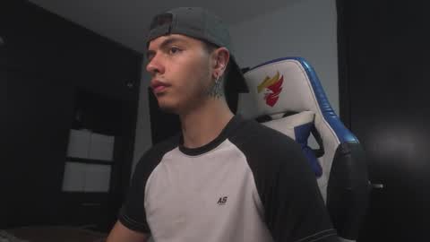 Snapshot of jhn_morghan chatting on 02-13-26, 04:41 Morghan online show from 02-13-26, 04:41