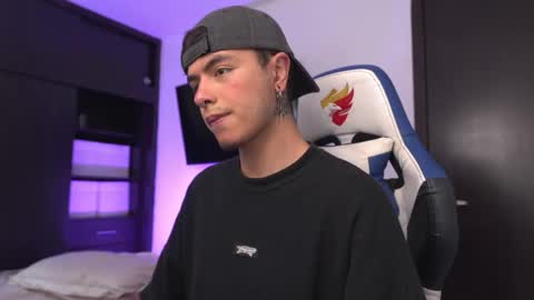 Snapshot of jhn_morghan chatting on 02-20-26, 05:57 Morghan online show from 02-20-26, 05:57